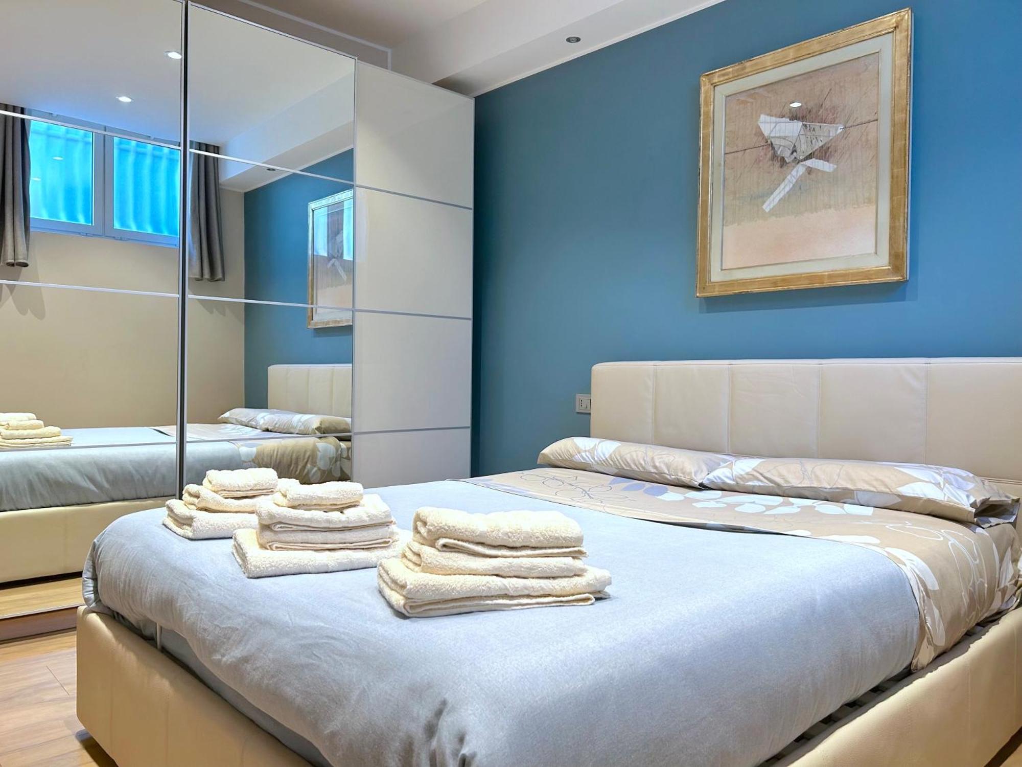 Apartment R39 Elegant With Private Parking Mailand