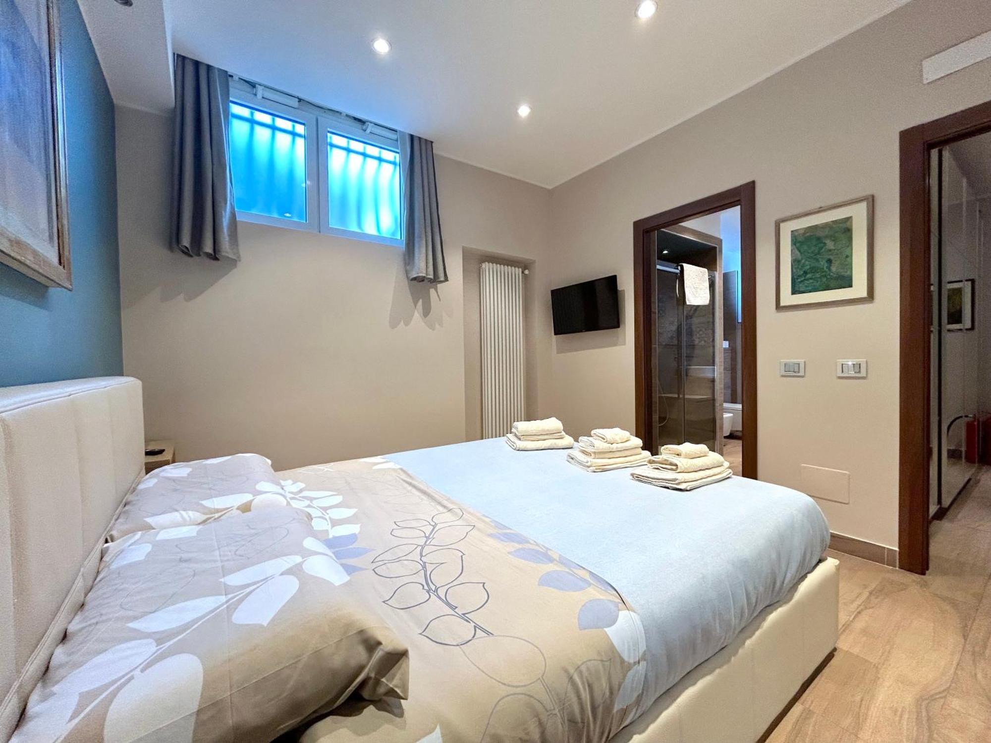 R39 Elegant With Private Parking * Mailand